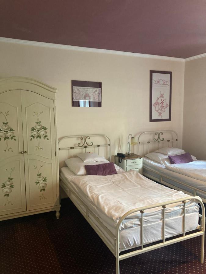 Willa Pastel Bialystok Bagian luar foto